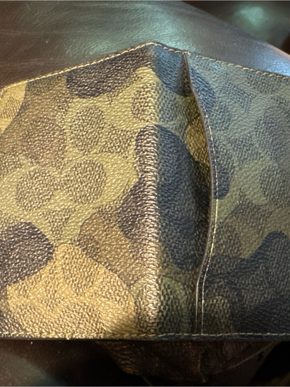 Coach Men's Green/Black Camouflage Bifold Wallet w/ ID Window, Credit Card - Picture 14 of 16